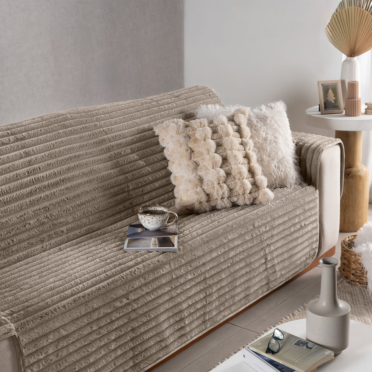 Protector De Sala Everest Moka